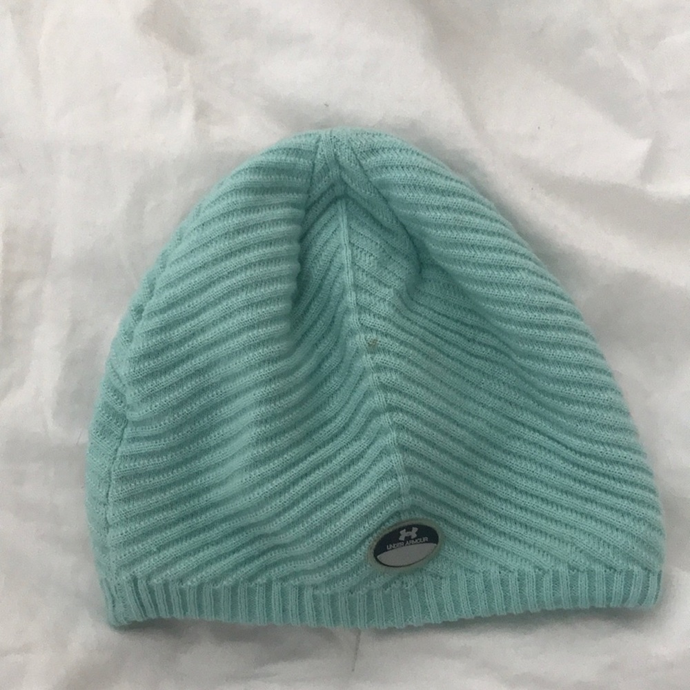 Under Armour beanie